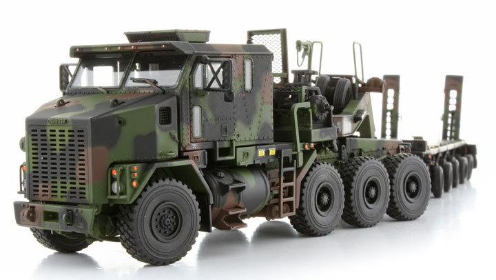 1070 Dodge Challenger. Oshkosh® HET M1070 with M1000