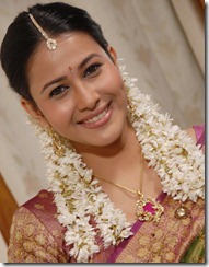 panchi_bora_saree_stills_photo1