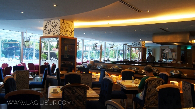 Narendra Restaurant The Sunan Hotel Solo