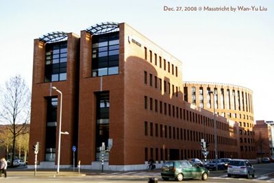 Dec 27, 2008- Maastricht 030- Mario Botta