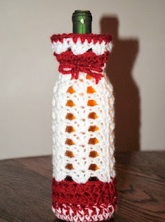 http://translate.googleusercontent.com/translate_c?depth=1&hl=es&rurl=translate.google.es&sl=en&tl=es&u=http://www.cre8tioncrochet.com/2012/12/christmas-wine-bottle-wrap/&usg=ALkJrhjiPE_cWILwEget2eaN4nt1vCpTCA