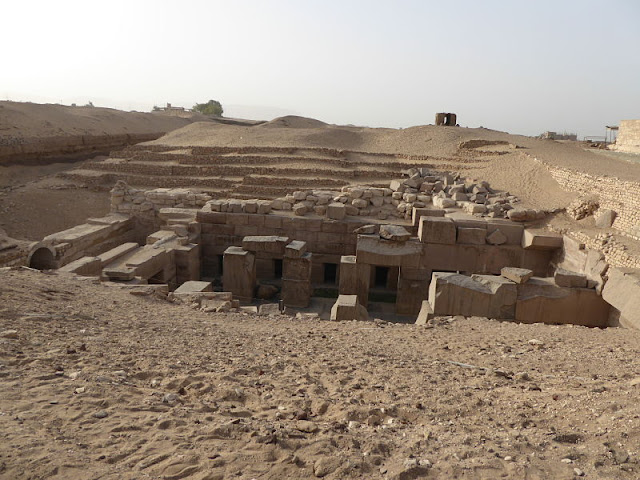 osireion dietro il tempio di abydos