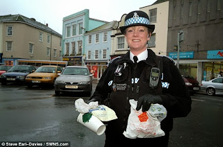 BRITISH POLICE WOMAN PC Gail Crocker KILLS HERSELF OVER AFFAIR