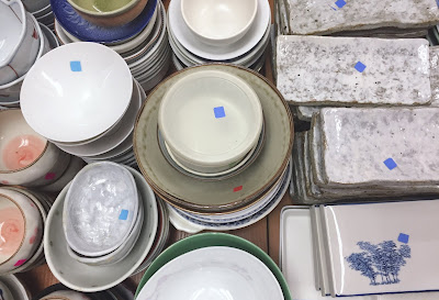 Vintage treasure hunting  at Japanese thrift shops