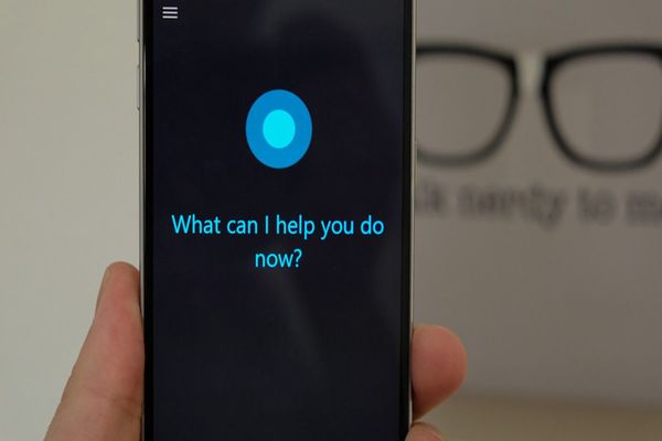 مايكروسوفت تعلن نهاية "Cortana" على هواتف أندرويد و iOS