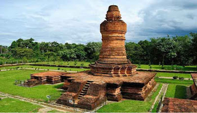 Kompleks Candi Muaro Jambi 