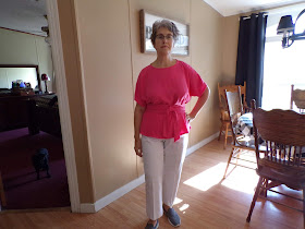 Simplicity 8981 Soft Watermelon Crepe Top www.sewplus.blogspot.com
