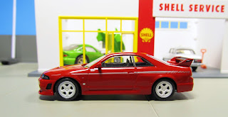 Kyosho NISMO Collection Red NISMO 400R or R33 Skyline GT-R