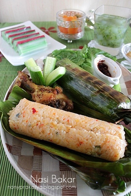 Nony Aska Daulika Blog: Nasi Bakar (ayam-teri medan)