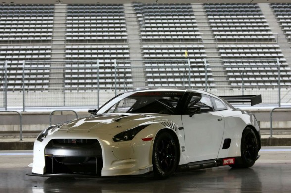 Nissan GTR R35 EbbrezzaR Sport Tuning