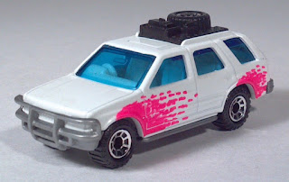 1995, 1996 Matchbox MB 56 Isuzu Rodeo 1991 1992 1993 1994 1997 Scale Model