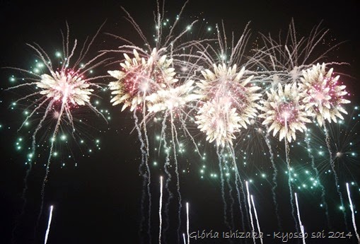 Glória Ishizaka - PL 2014 - Kyosso sai - fogos 5 a