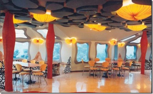 underwater_attraction_06