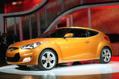 2012 Hyundai Veloster in orange color