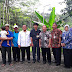 Riyono Bersama Dinsos dan Mas Banbang Humas PT Sido Muncul