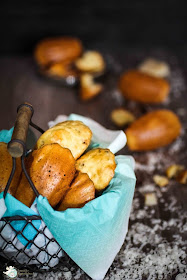 Madeleines mit Speck und Parmesan