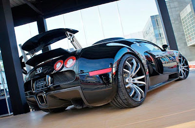 Bugatti Veyron Preto