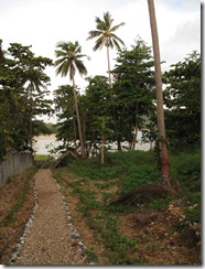 Path to secret beach