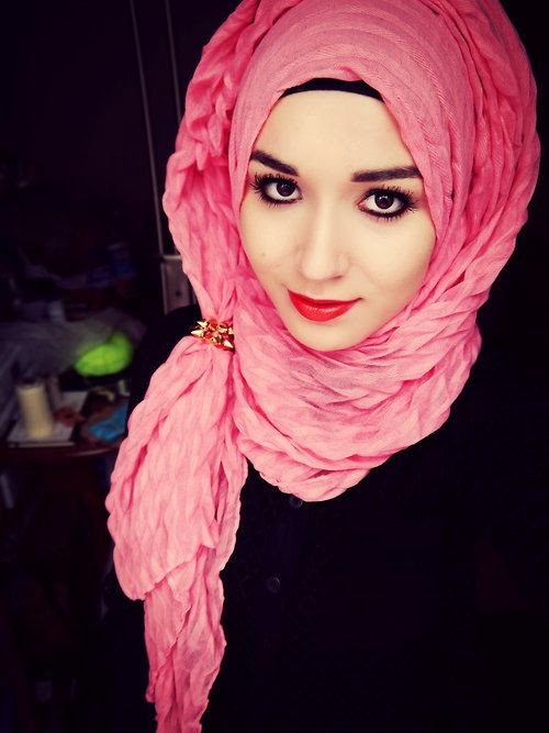 Hijab Vintage: how to wear pink this summer?