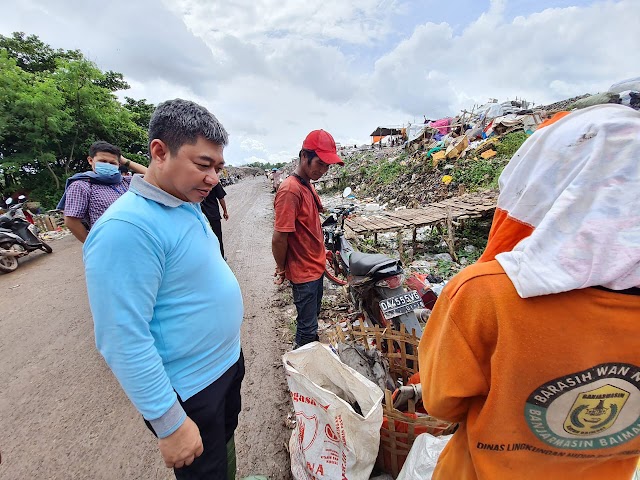 Pembuatan Maggot, Cara DLH Kurangi Sampah 