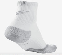 http://store.nike.com/fr/fr_fr/pd/chaussettes-de-running-elite-cushion-quarter/pid-10039119/pgid-10261138