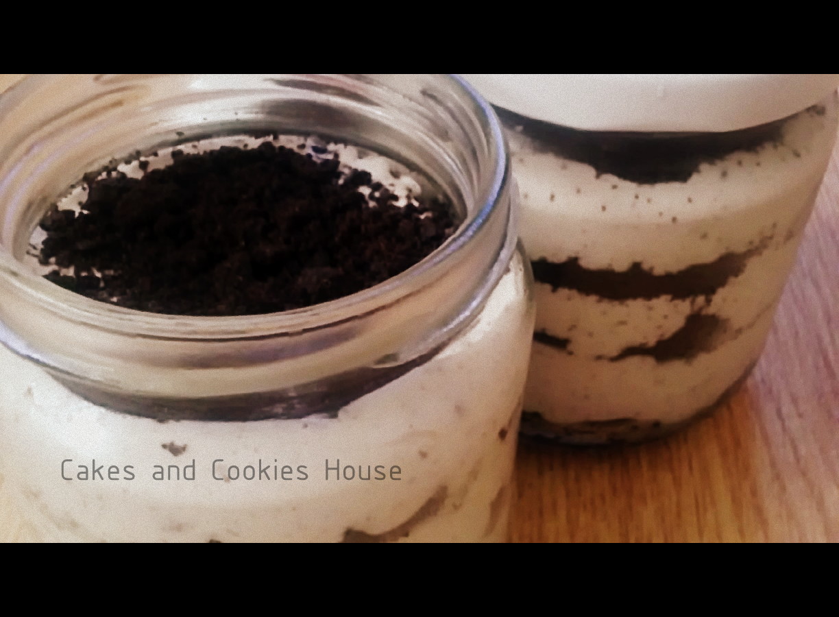 Cakes and cookies house: Oreo Cheese Cake in Jar