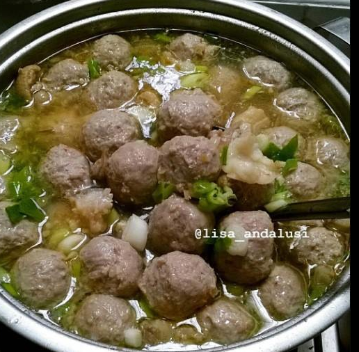  Cara membuat Bakso Sapi Yang Enak Dan Mudah 