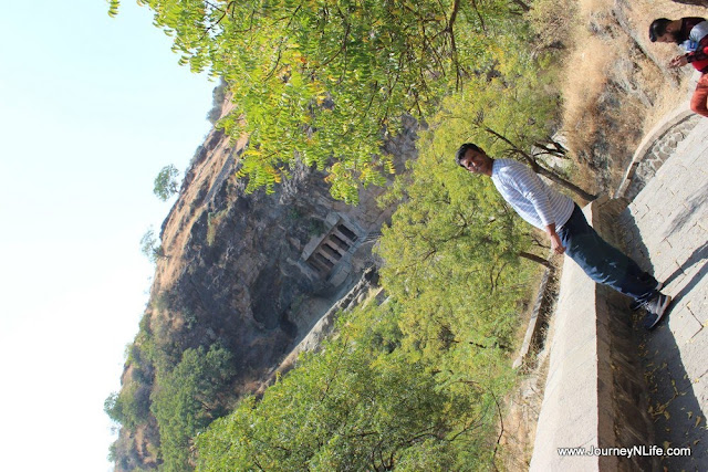 Exploring Aurangabad and Buddha caves