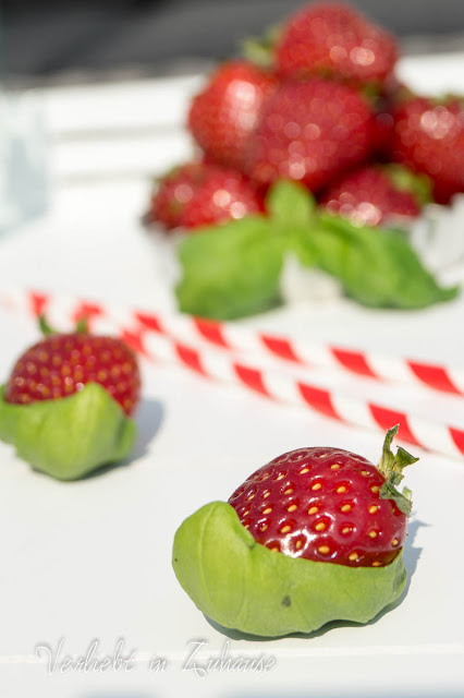 Rezept: Erdbeer Basilikum Smoothie