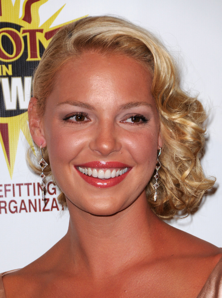  Katherine Heigl Hairstyles Gallery 