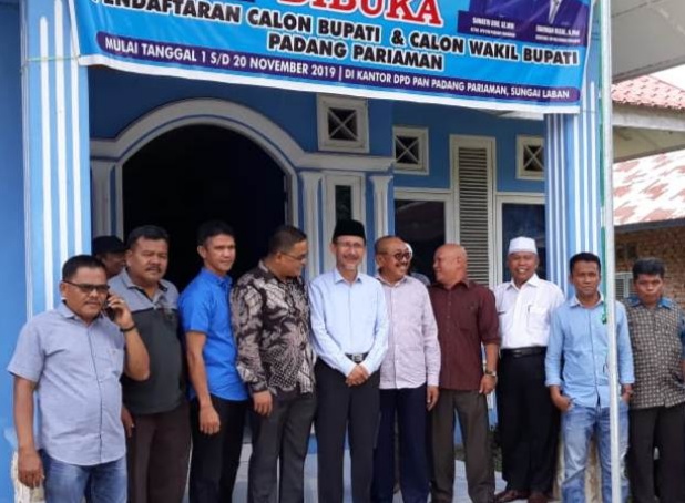 Maju Sebagai Calon Bupati, Ramal Saleh Resmi Mendaftar Ke Partai Amanat Nasional Padang Pariaman