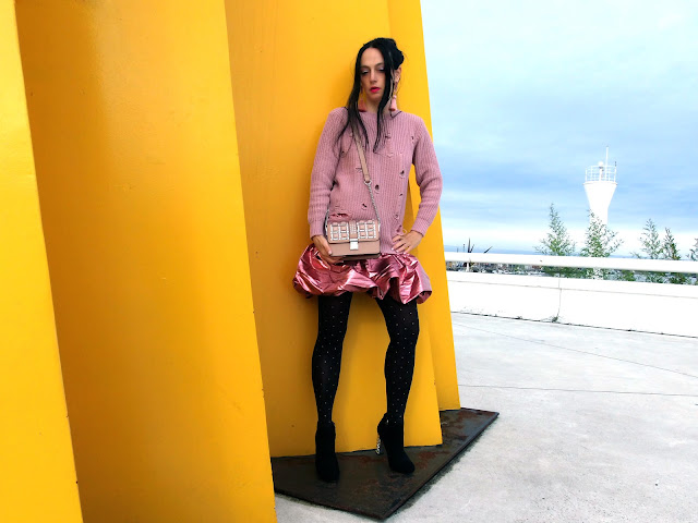 fashion, moda, look, outfit, blog, blogger, walking, penny, lane, streetstyle, style, estilo, trendy, rock, chic, cool, party, ropa, cloth, garment, 80, inspiration, fashionblogger, art, photo, photograph, pink, sculpture, asos, newlook, boohoo, Avilés, asturias, niemeyer,