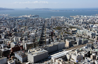 2015年撮影　博多駅から博多湾をのぞむ