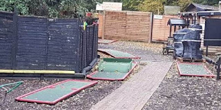 The Olde Watermill Crazy Golf course in Barton-Le-Clay. Photo by Simon Hall, November 2019