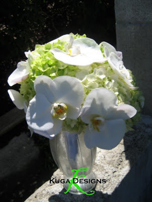 Here is the Bridesmaids bouquet it was smaller than the bridal bouquet and