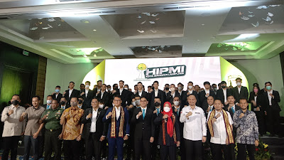 Walikota Eva Dwiana Hadiri Pelantikan BPC HIMPI Kota Bandar Lampung