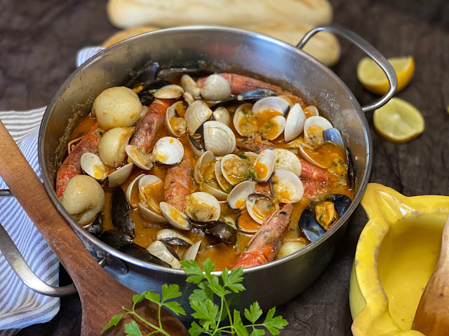 Zarzuela de pescado y marisco, la bullabesa española