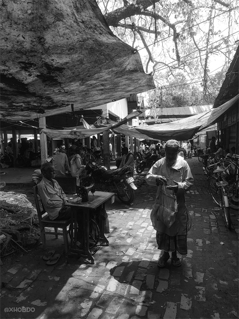 Street photography in Abhayapuri Bazaar