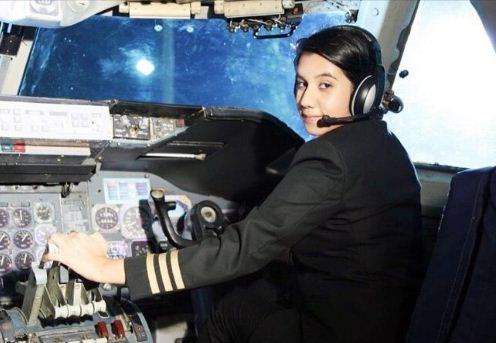 India's youngest female pilot - 25-year-old Ayesha Aziz from Kashmir