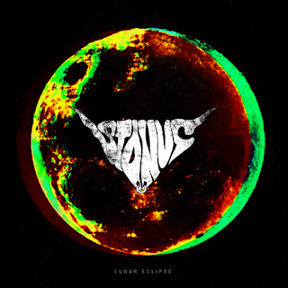 Lunar Eclipse by Stonus album review by Fuzzy Cracklins