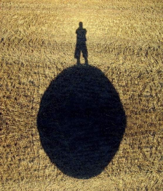 playing-with-shadows (5)