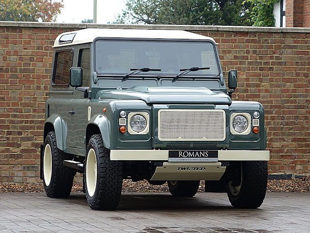 2015 Land Rover Defender Twisted 90 Retro Edition T60