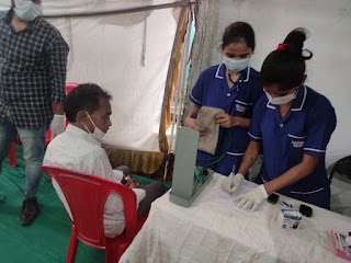दशमेश हॉस्पिटल इंदौर द्वारा केसूर मैं हुआ निशुल्क शिविर का आयोजन