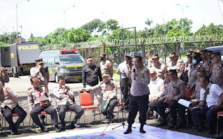 Jelang Pertandingan Sepak Bola Persib Vs Persija, Polda Jabar dan Polrestabes Bandung Laksanakan TFG (Tactical Floor Game)