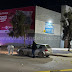 Captan en video el momento en el que dos Sicarios asesinaron a un hombre a un costado de estacionamiento de una tienda Calimax en Tijuana