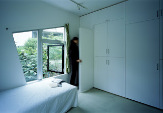 Fudamae Apartment by issho architect