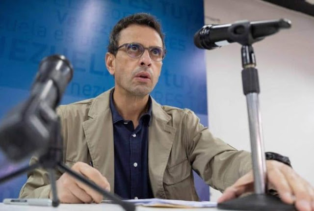 HENRIQUE CAPRILES: «YO NI AFIRMO NI NIEGO SI PARTICIPARÉ EN LAS PRIMARIAS»