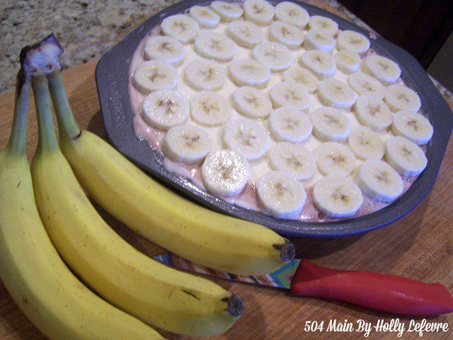Slice three bananas into 1/4" thickness.