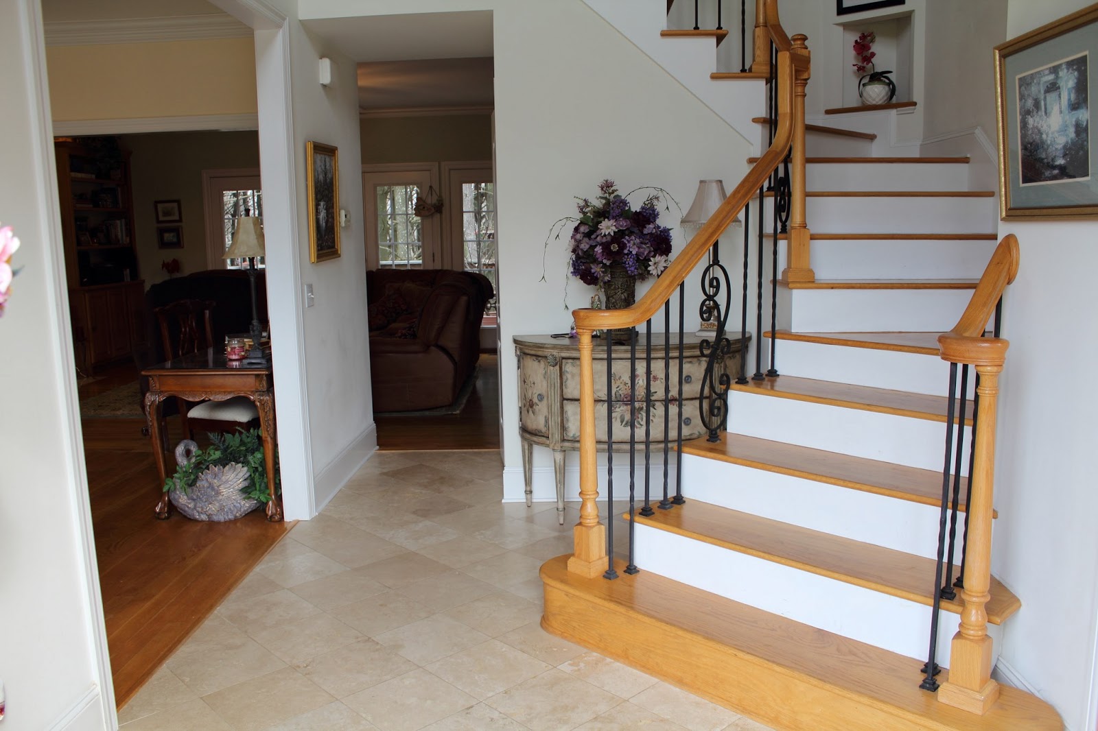 Sewanee Tennessee Home For Sale Foyer and Stairway To 