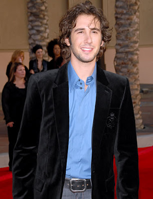 Josh Groban Wiki & Pictures